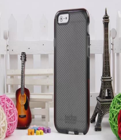 Tech21 Classic Check Case for Apple iPhone 6 Smokey